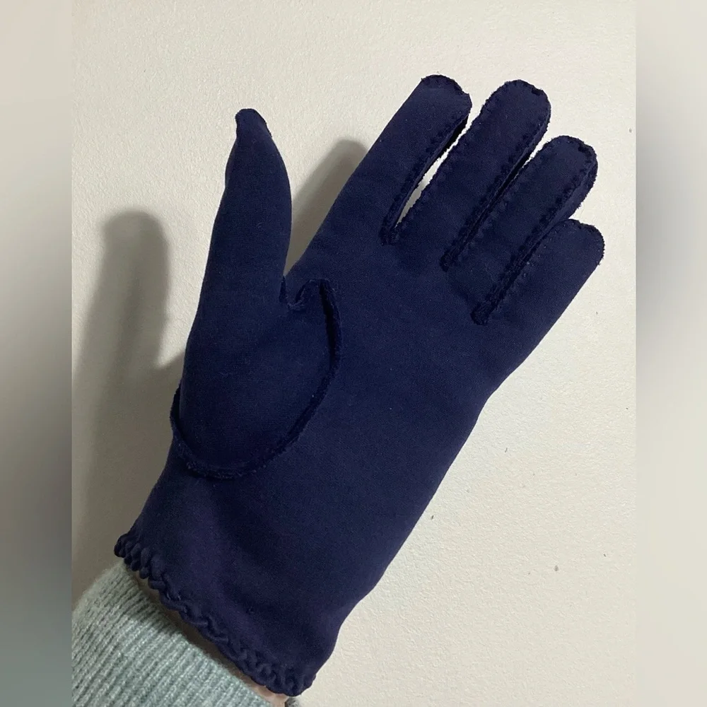 Womens Vtg Set Of Gloves Small Eyelet Cutout Leather & French Knot Fabric